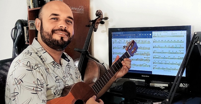 El violonchelista Juan Trujillo presenta su segundo libro dedicado al merengue