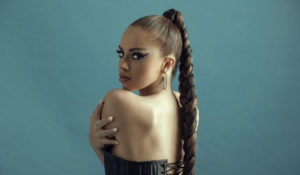 Conoce el «Lado oscuro de la luna» con Megan