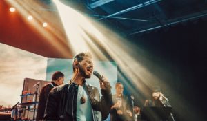 Cesared presenta su nuevo sencillo “De nuevo vine”