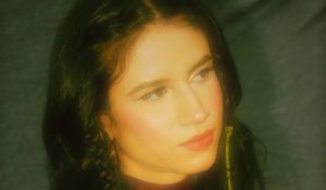 El debut de astrid llega con “piano piano”