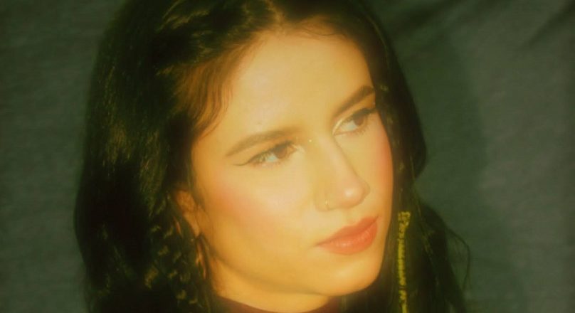 El debut de astrid llega con “piano piano”