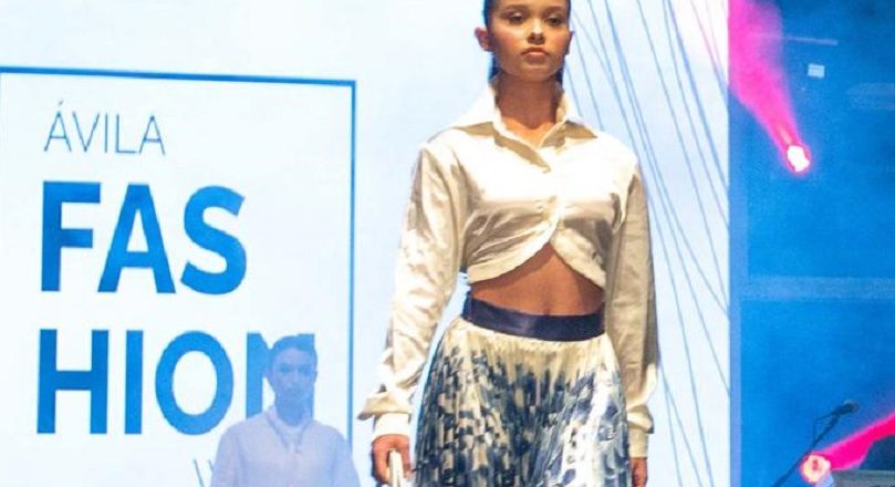 Dayana León develó colección Spring Summer 23 durante Ávila Fashion Week