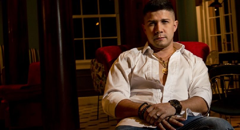 “Que levante la mano” es el nuevo hit de Lion Lázaro