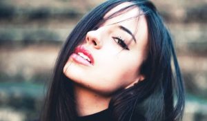 Elia presenta su nuevo sencillo “Foxy”