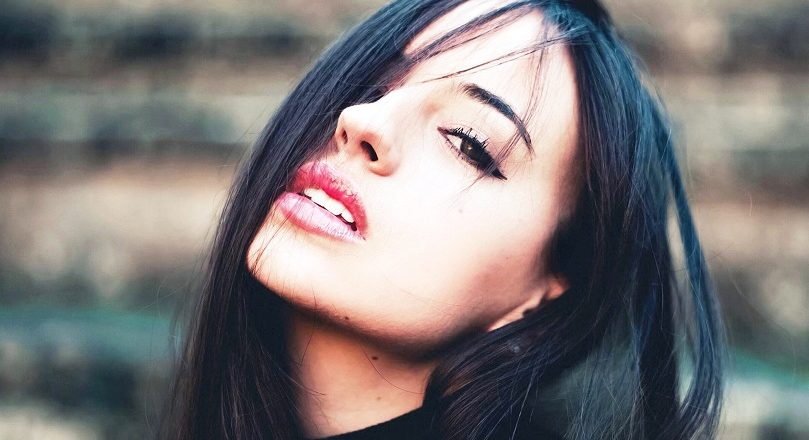 Elia presenta su nuevo sencillo “Foxy”