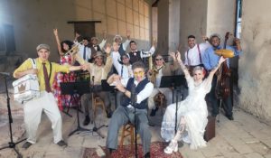 Bitoqueao pone a todos a bailar con una salsa trap