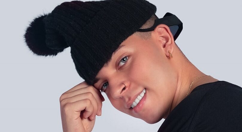 EL CANTANTE BRAYHAN ROSALES LANZA SU VIDEO “INDECENTE”