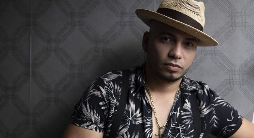 “ANGELOVE” trae ritmo y sensualidad con su nueva producción musical “DEJAME TU HUELLA”  