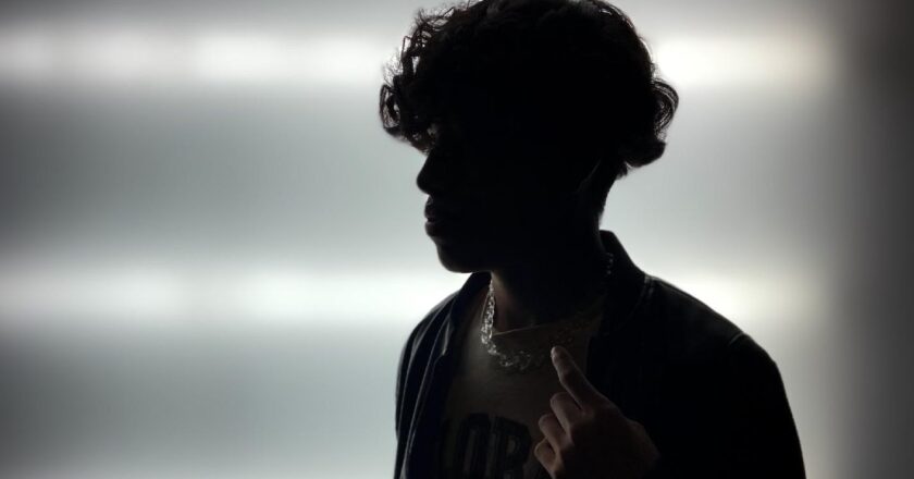 El Ascenso Meteórico de 2MIL2CE en la Industria Musical