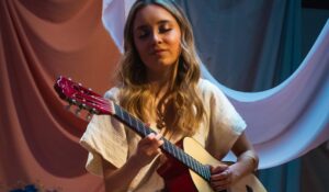 PROPONE HACER ‘PAUSA’ PARA DISFRUTAR LA VIDA