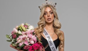 “Triste pero siempre Mami” posiciona a Corina Smith a nivel Global 