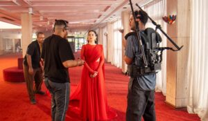 Dessireé Richard estrenó video de “Tarde lo conocí” y arrancó suspiros con su impactante interpretación