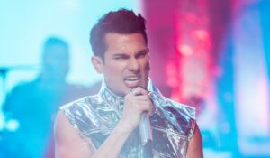 PIPE BUENO ANUNCIA EL LANZAMIENTO DE SU ÁLBUM “EN VIVO” DESDE EL MOVISTAR ARENA DE BOGOTA