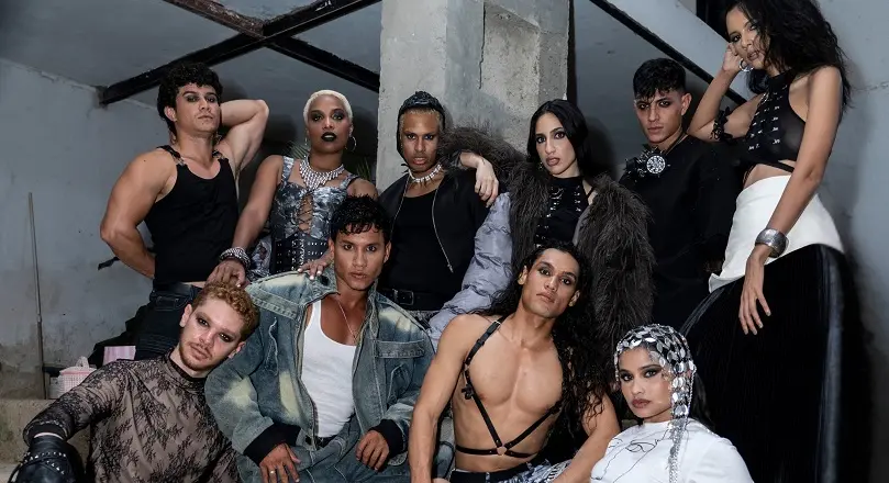DARK ROOM: Un high-fashion performance que cambia la forma de vivir la moda