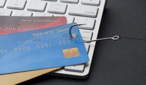 ¿Cómo pueden robar las claves de acceso a tu banco?