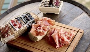 En La Montserratina “la tecnología es un complemento de la maestría artesanal”