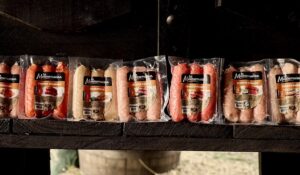 La Montserratina fortalece presencia en el mercado con nuevos mini empaques