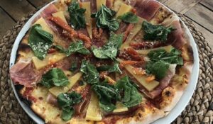 La pizza perfecta existe y lleva jamón Parma La Montserratina