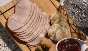 Pernilito La Montserratina protagoniza las mesas navideñas