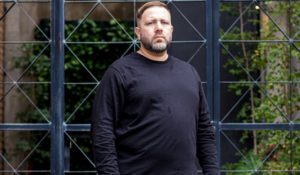 Falquez lanza ‘Sometimes’ una canción para conectar con las emociones