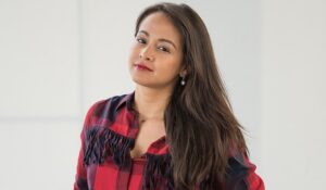 Mariela Farfán presenta su ópera prima “Gaínza”