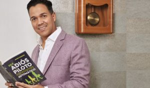 Javier Rondón edita su libro en la plataforma Viubux