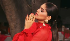 Ana Bárbara enciende su alma bandida con su interpretación de»Los Caminos de La Vida»