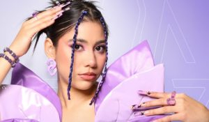 Greyvi presenta el video musical de «El Bar»