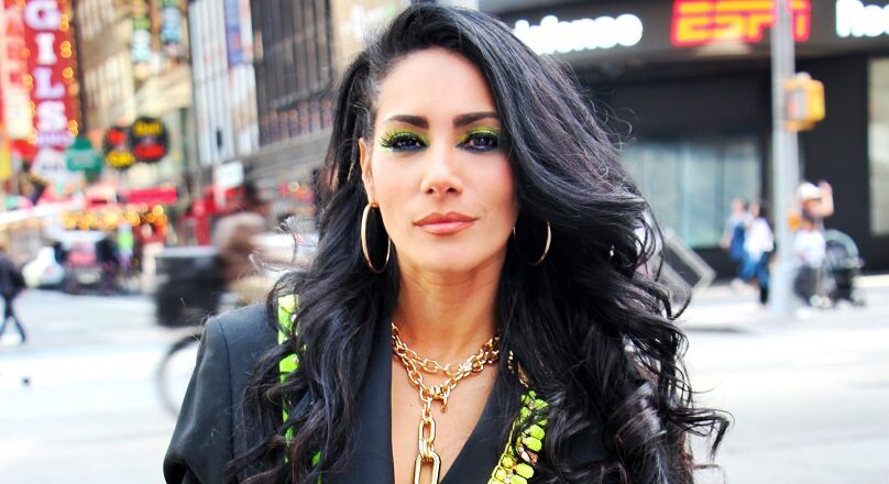 Pia Vásquez lanza su sencillo más esperado “Me Fui