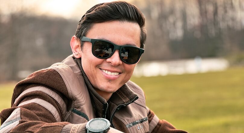 El Papi Rodríguez joven colombiano que conquista el mundo con las notas de su acordeón