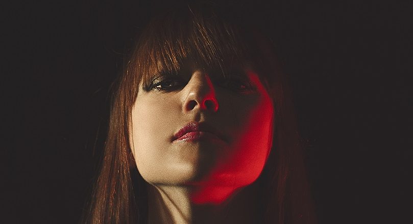 Tiff Randol estrena “The Road is Uncertain”, primer sencillo del EP “Isolation”