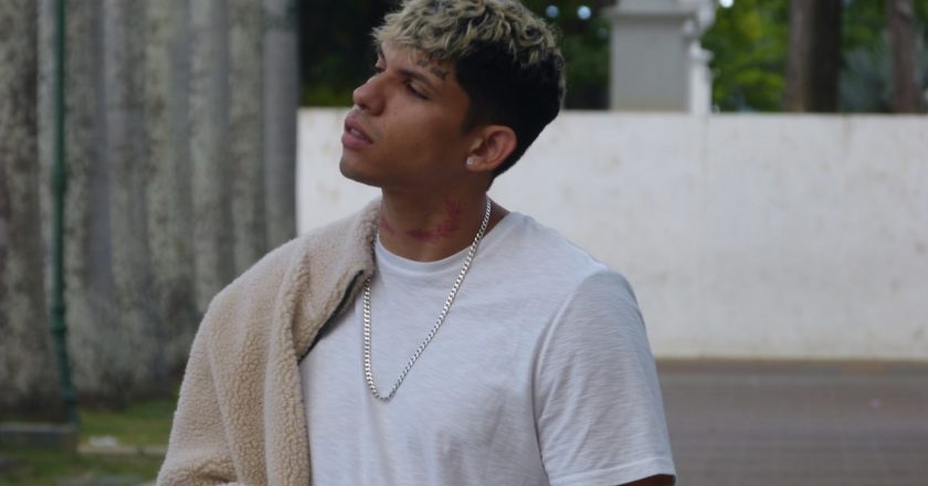 Romel Sai un joven caraqueño dispuesto a conquistar a Venezuela con Me Niego