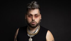 «Algo» la nueva pieza romántica de MR DON producida por DerekVinci