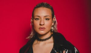 Irepelusa anuncia el lanzamiento de su segundo álbum, “Irene Alejandra”