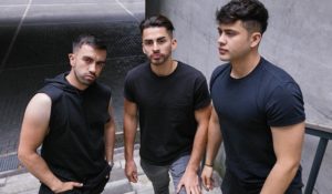 SIN AUSENCIA presenta su nuevo sencillo ‘VIVIR EL MOMENTO’