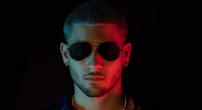 Vitto le canta a los polos opuestos con “Día y Noche”