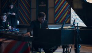 José Agustín Sánchez cerró su gira por 8 países de Sudamérica con una oración musical por la paz 