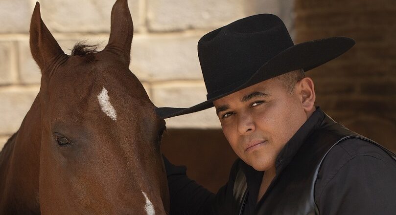 JC Rey lanza su primera producción musical «JC Rey El Toro» compuesta por diez temas