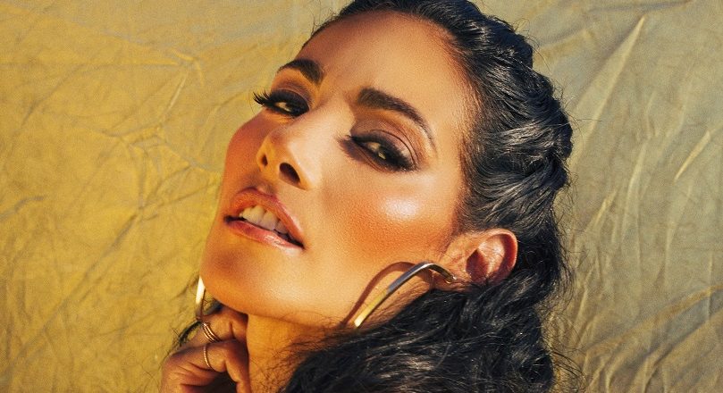 Pía Vásquez sigue impactando con sus proyectos musicales