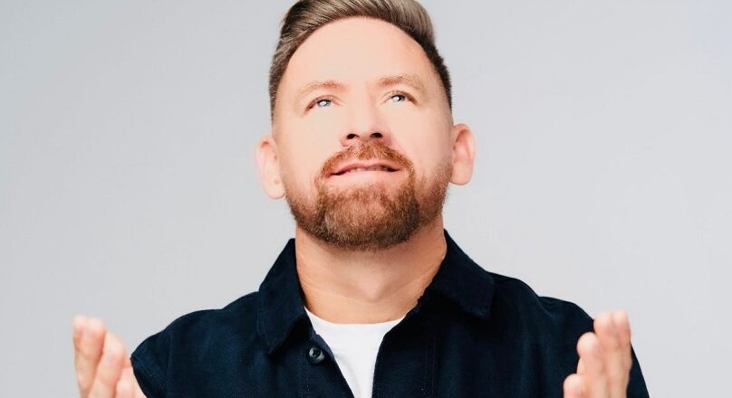 El cantante Jhoey Zambrano obtiene el tercer puesto en el concurso “Buscando Adoradores 2024”