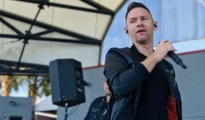 El cantante Jhoey Zambrano representa a Venezuela en el concurso “Buscando Adoradores 2024”