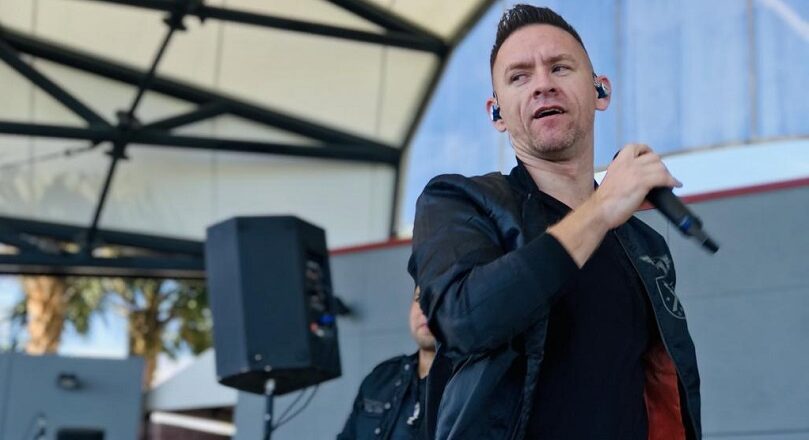 El cantante Jhoey Zambrano representa a Venezuela en el concurso “Buscando Adoradores 2024”