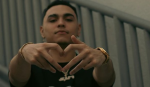 Lo nuevo de Jzaeb se llama «Reloj»