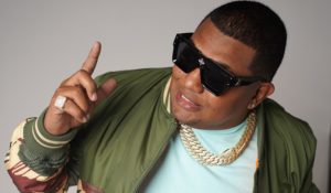 Pumva estreno su sencillo «El Biberón»