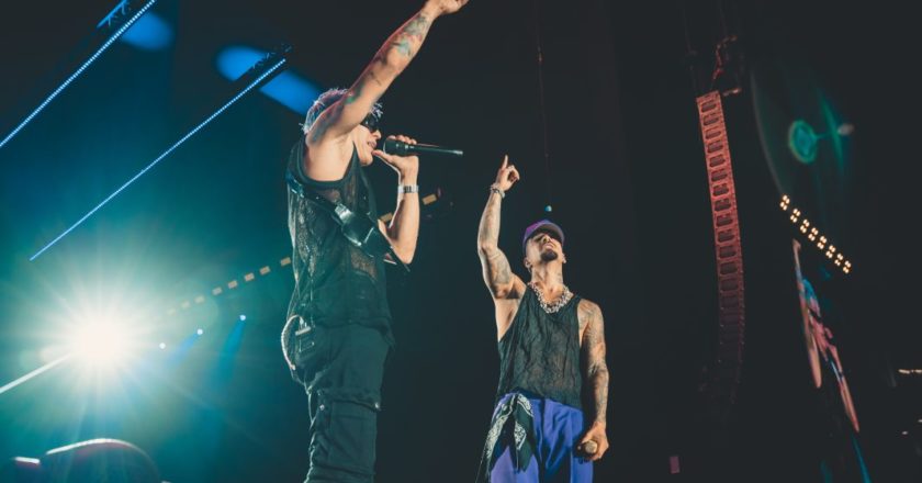 El Monumental se rindió ante Lenny Tavárez como invitado de Maluma