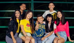 “Los Brito y su Banda” se presentan con “Solo amigos”