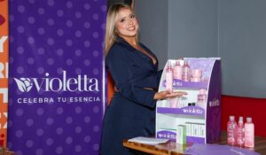 Violetta Cosméticos llega a Venezuela 