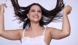 LA IMPARABLE CARRERA DE LA ACTRIZ COLOMBIANA MARIANA SANJUAN