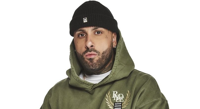 Nicky Jam inicia el 2023 con toda la energía de su nuevo sencillo “Toy a Mil”