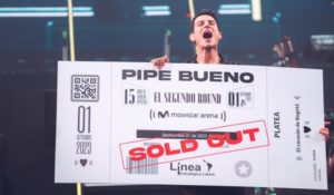 Pipe Bueno celebra 15 años de carrera con un segundo agotado en colombia en menos de un año